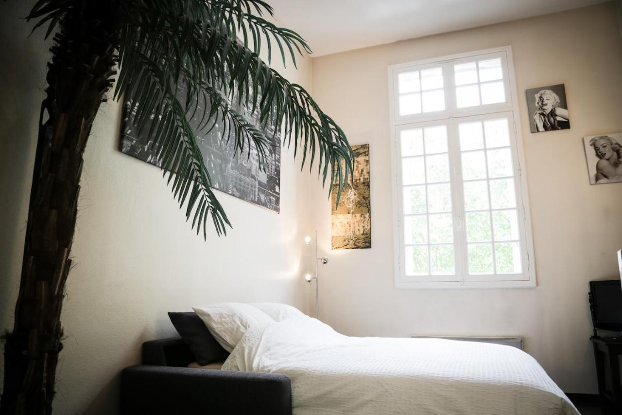 Le Safari Apartment Versailles Exterior photo